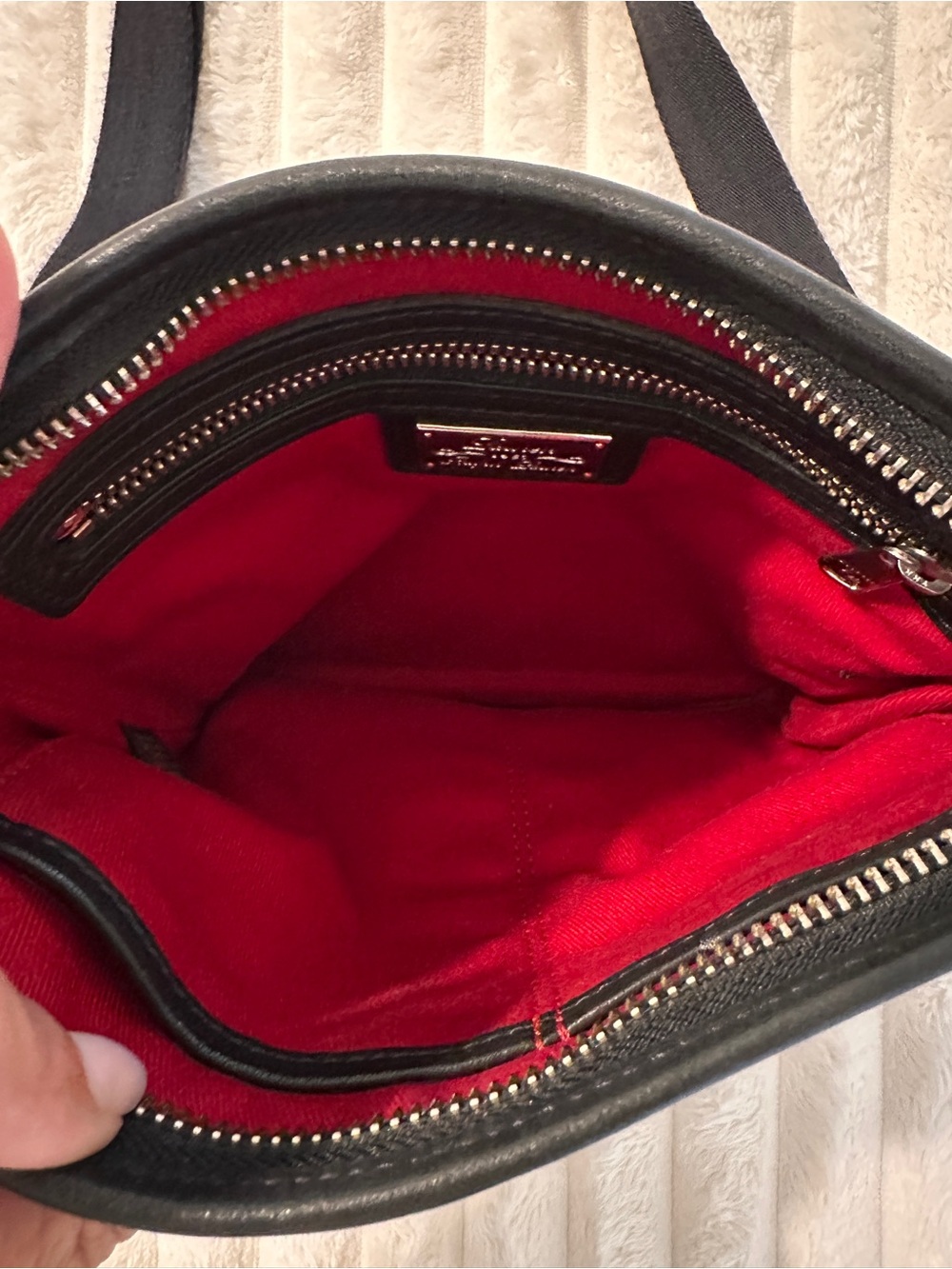 RALPH LAUREN VTG Black Leather Crest Crossbody Bag - Picture 10 of 13
